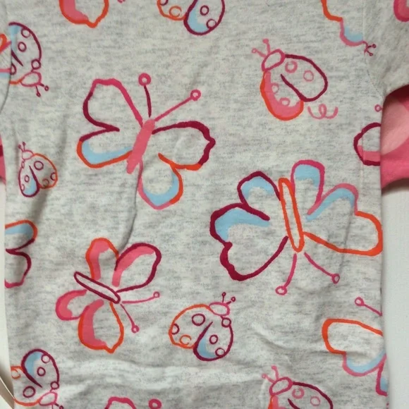 New With Tags Carter’s PJ set - Picture 4 of 4